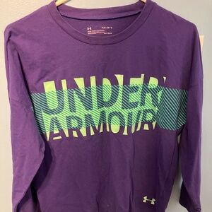 Under Armour girls ylg tee shirt